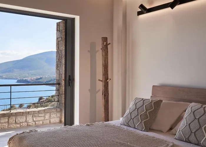 Shades Of Blue Willa *