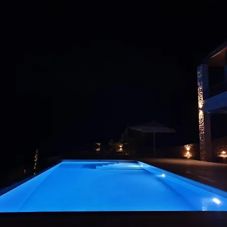 Shades Of Blue Villa Xiropigado