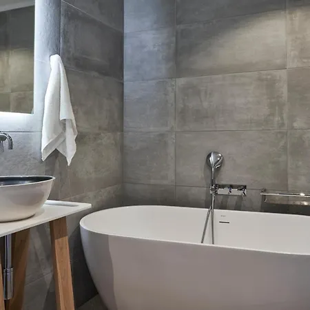 Villa Shades Of Blue *