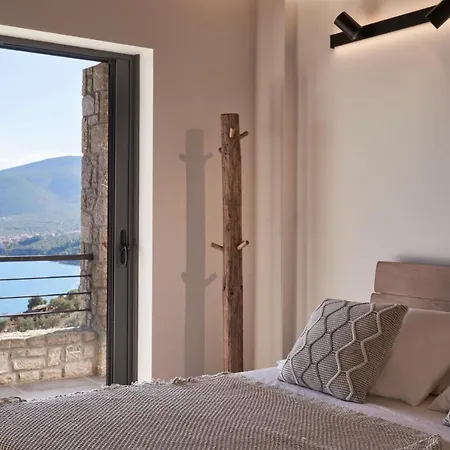 Shades Of Blue Villa *