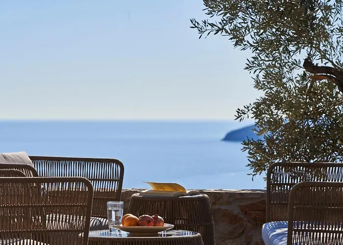 Shades Of Blue Villa Xiropigado