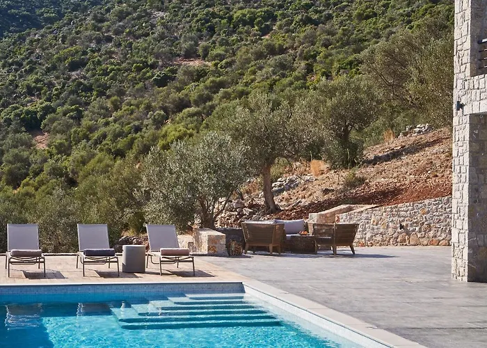 Shades Of Blue Вилла Ксиропигадо