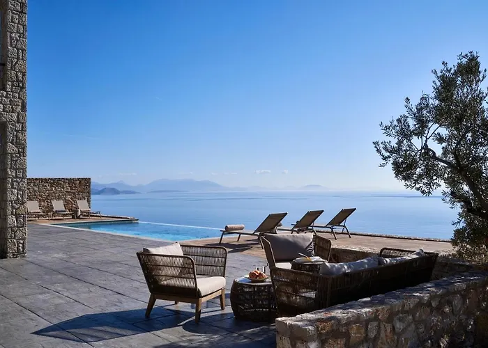 Villa Shades Of Blue *