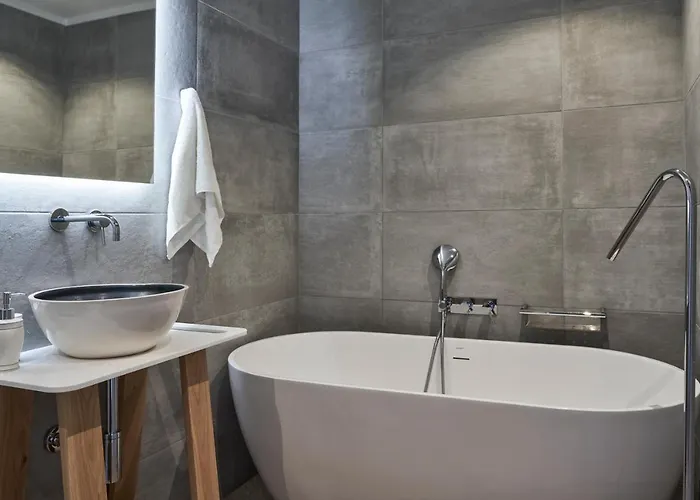 Villa Shades Of Blue *