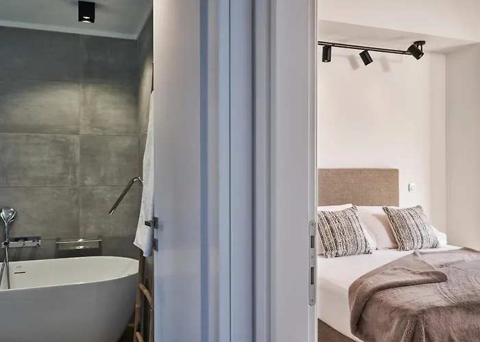 Villa Shades Of Blue *